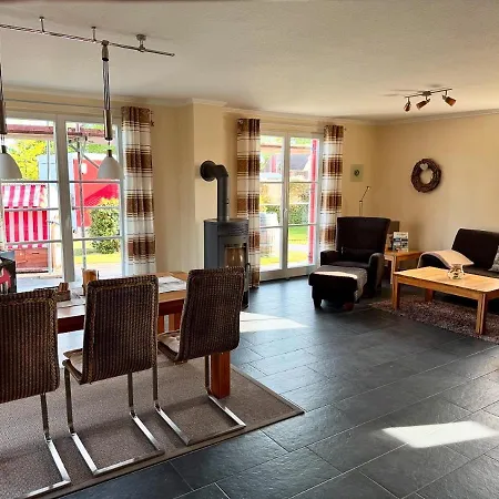 Fischer's Ruegen Mit Sauna Und Kamin Σπίτι διακοπών