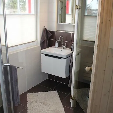 Holiday home Fischer's Ruegen Mit Sauna Und Kamin Ummanz